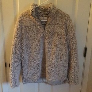 Puffy quarter zip pull over!